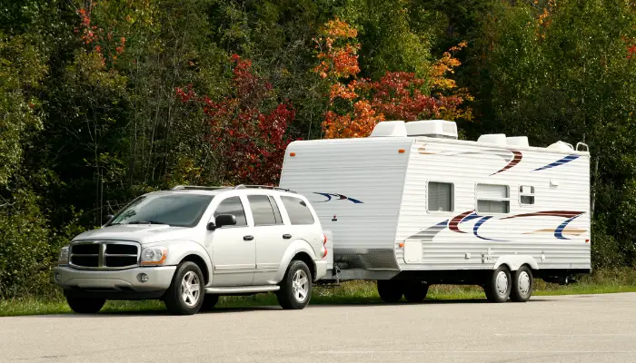 Can You Pull a Fifth Wheel Trailer With a Van or SUV